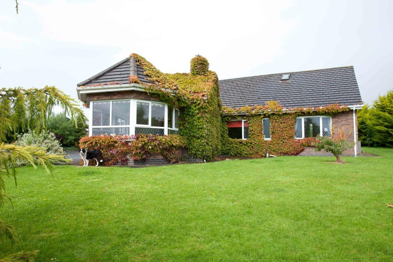 Inny Bay Bed And Breakfast Tang Kültér fotó